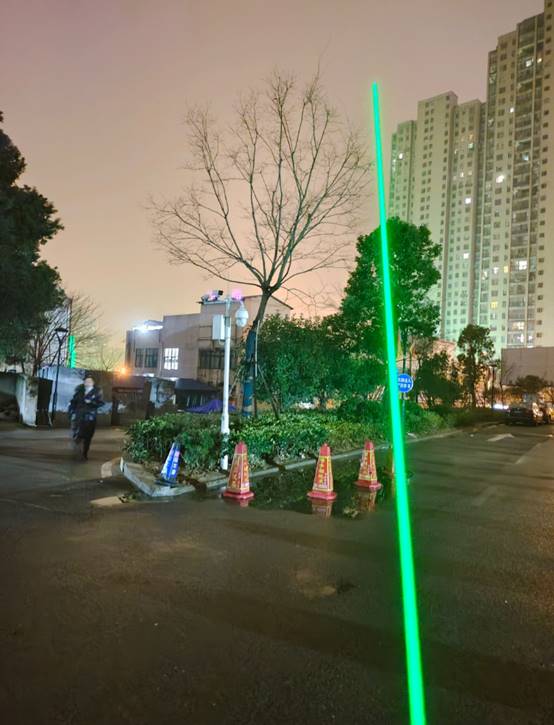 Puntero laser verde de alta potencia caracteristicas y riesgos 1